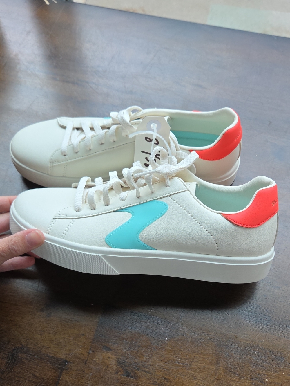 Skechers Size 8.5 Women's Off White Sneakers with Aqua Accent and Coral Heel NEW
